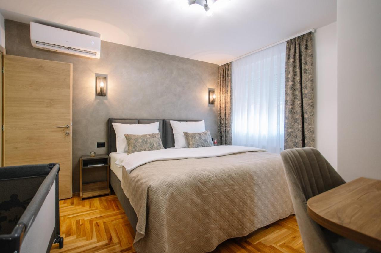 Apartments Hana City Center ลิฟโน ภายนอก รูปภาพ