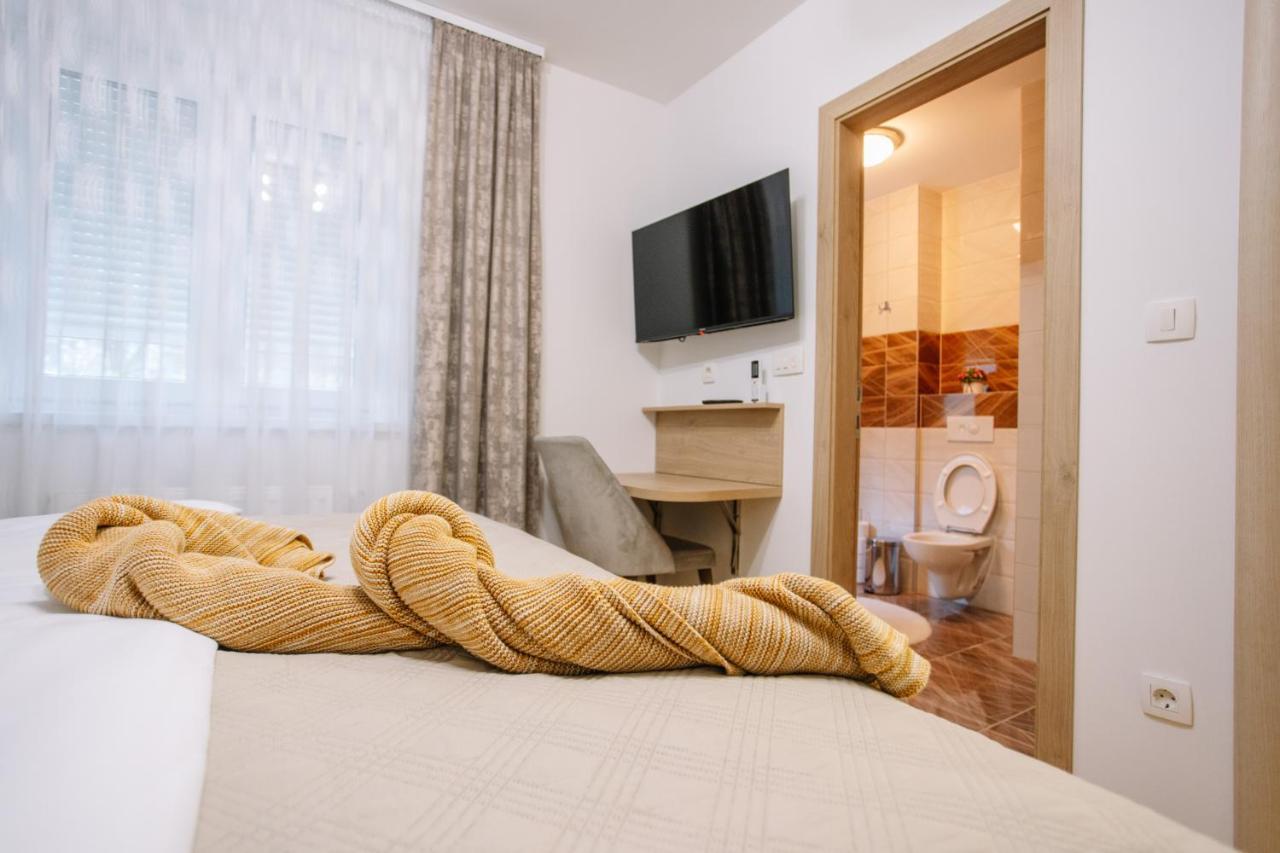 Apartments Hana City Center ลิฟโน ภายนอก รูปภาพ