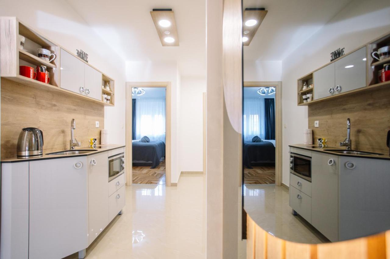 Apartments Hana City Center ลิฟโน ภายนอก รูปภาพ